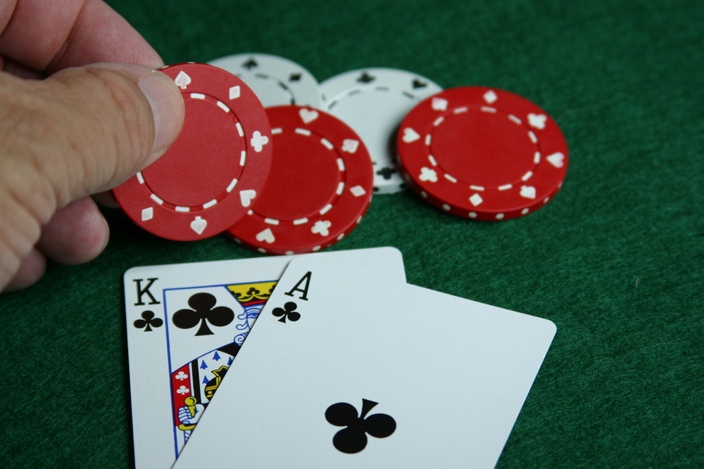 What are the odds of your hand being the best on the table - Calculating poker pot odds